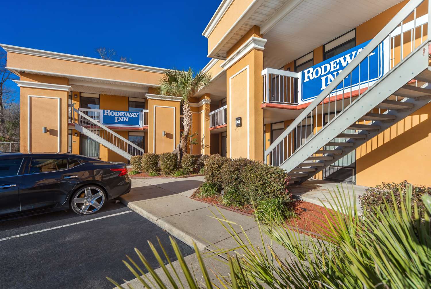 Rodeway Inn Lumberton Central 26/30
