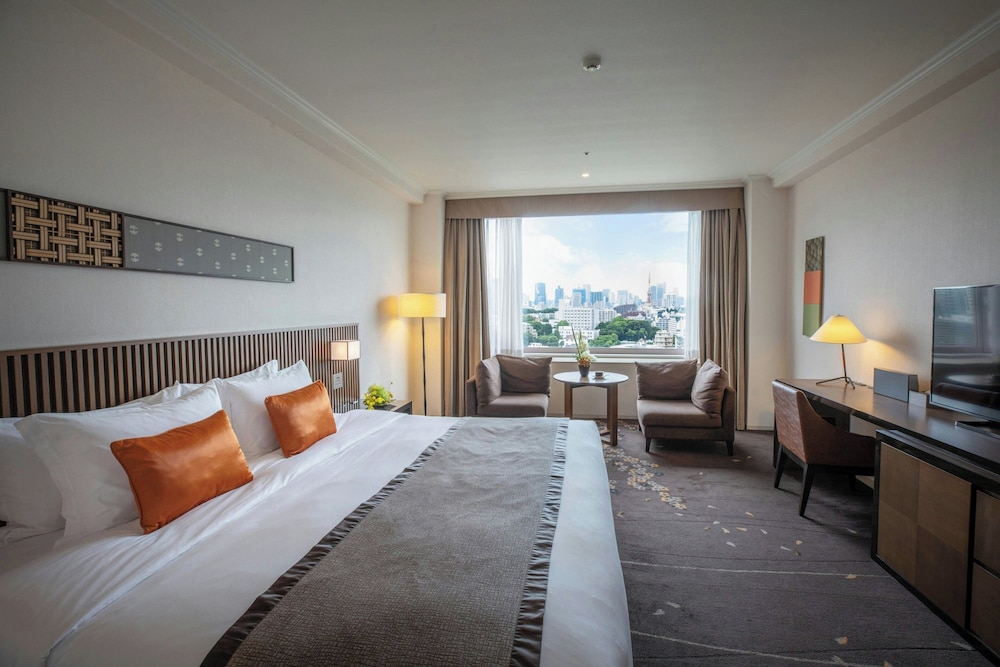Deluxe, King Bed, Tower Side, Sauna, High Floor