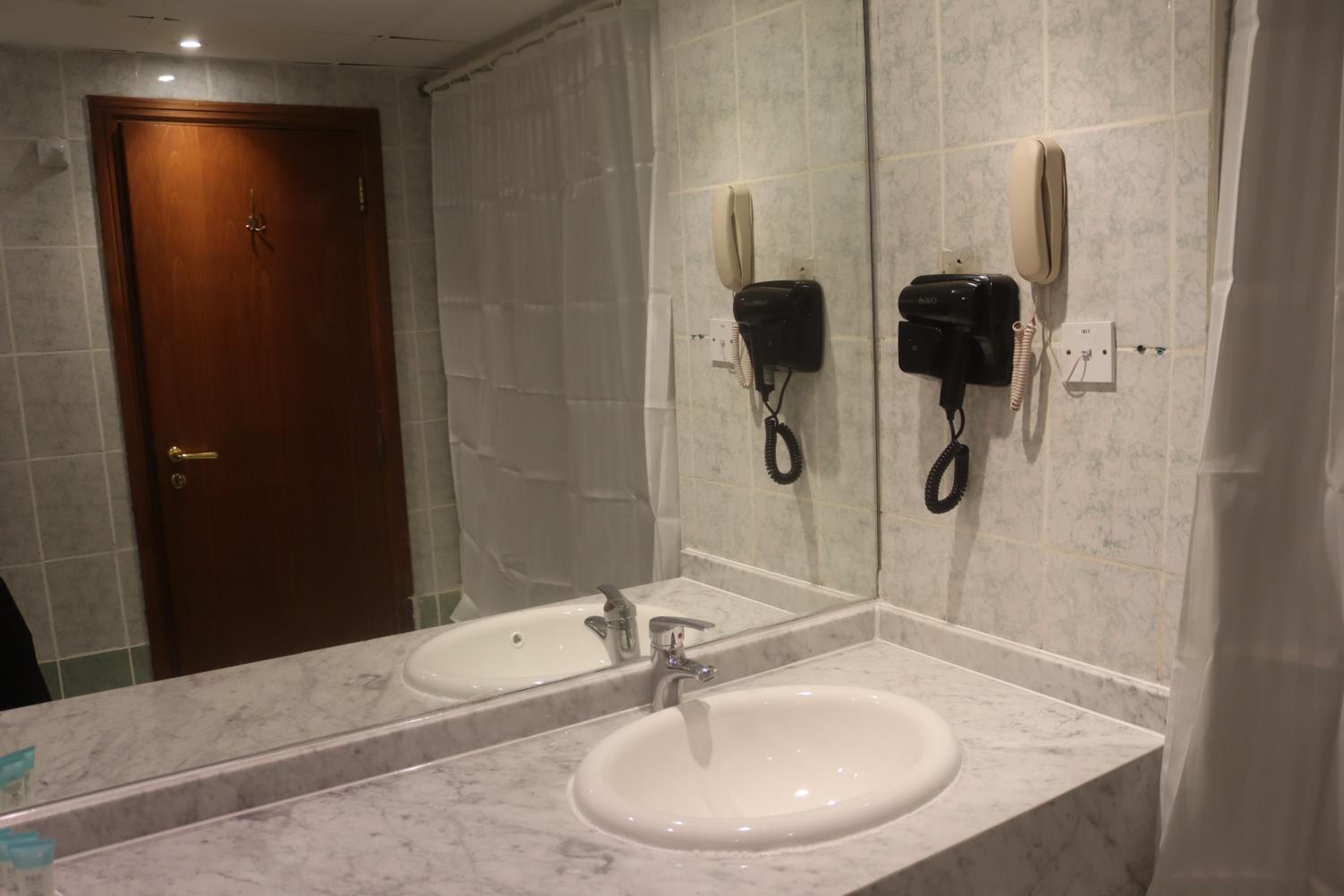 Vendome Plaza Hotel