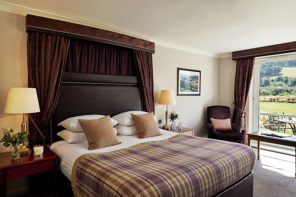 Macdonald Cardrona Hotel Golf Spa 16/62