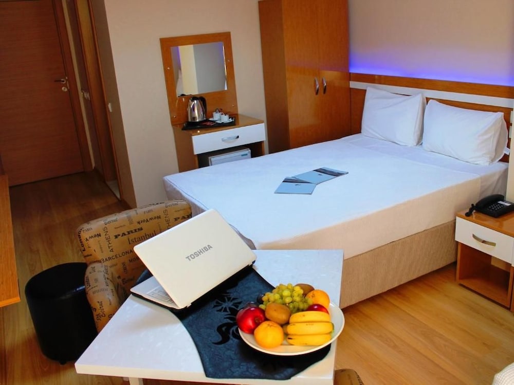 Avcilar Inci Hotel 22/68