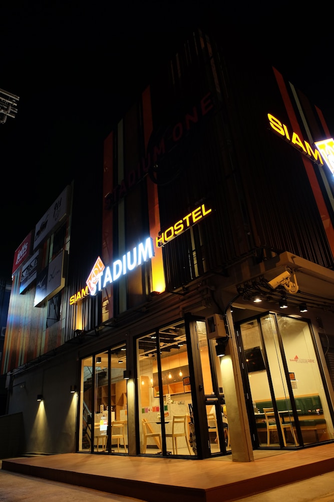 Siam Stadium Hostel 2/54