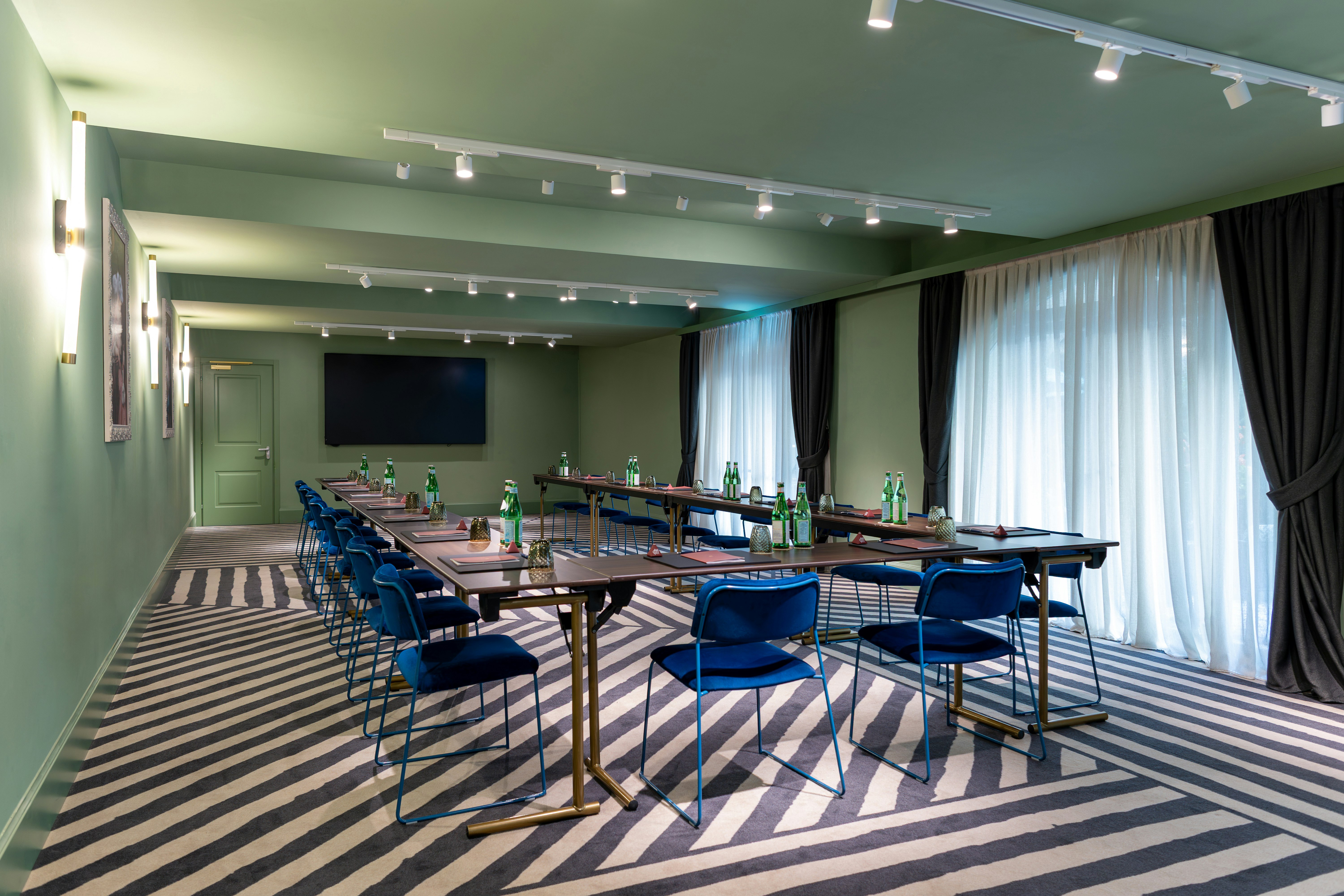 Anglo American Hotel Florence, Curio Collection by Hilton 52/64