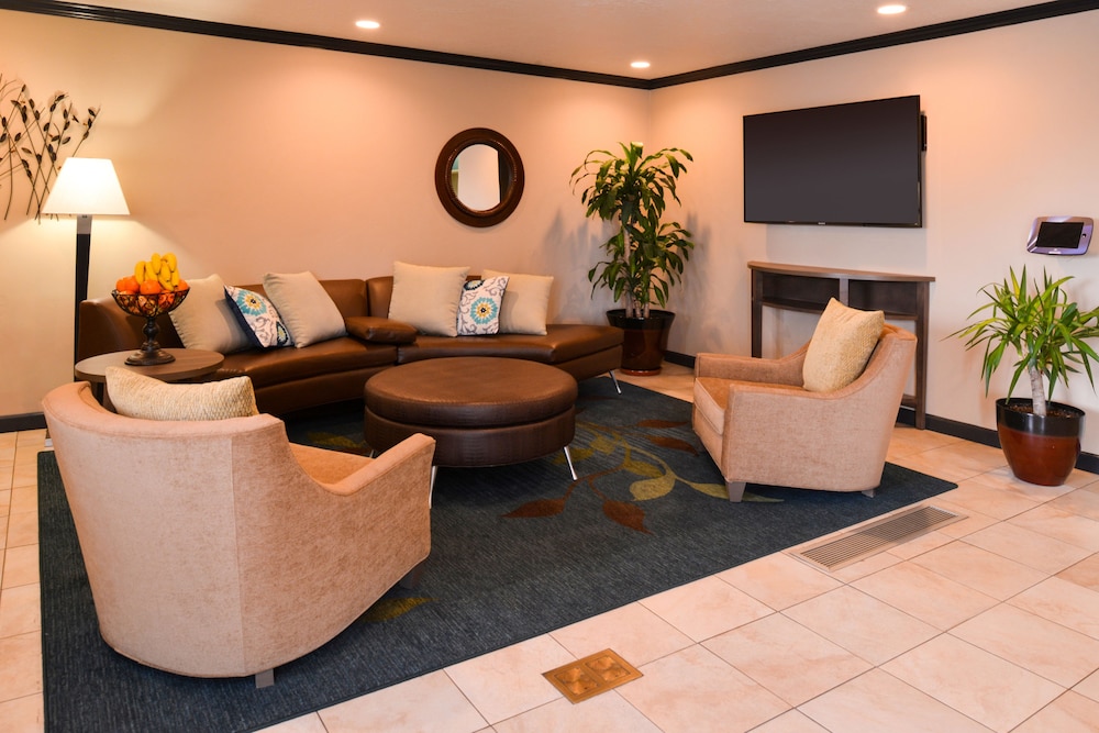 Candlewood Suites Boise-Meridian 34/56