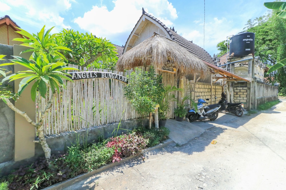 Angels Bungalow 52/58