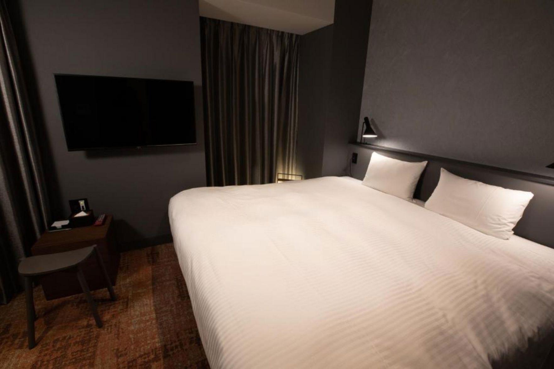 Room, Double Bed