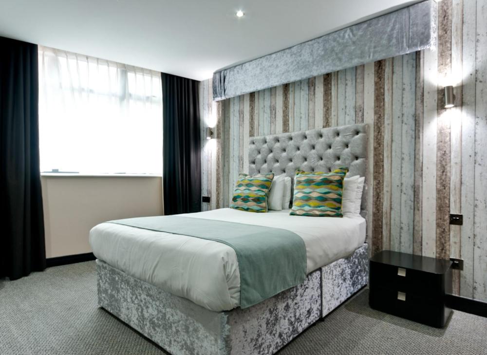 Room, Double Bed, No Window, Ground Floor