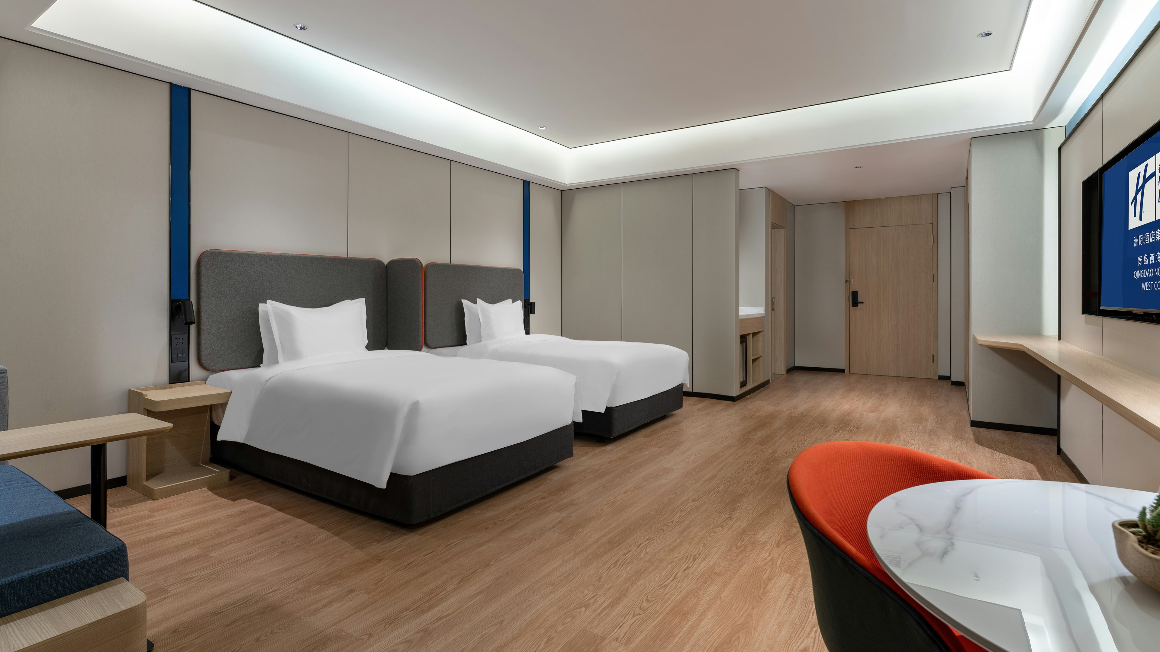 Holiday Inn Express Qingdao Northern West Coast 12/45