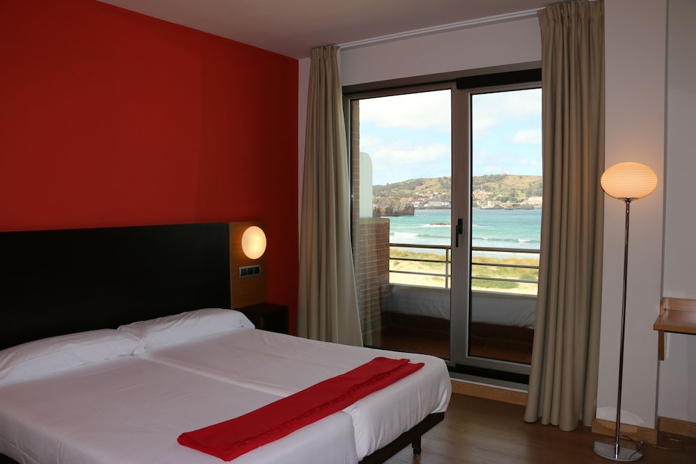 Maritimo Ris Hotel and Apartments 23/73