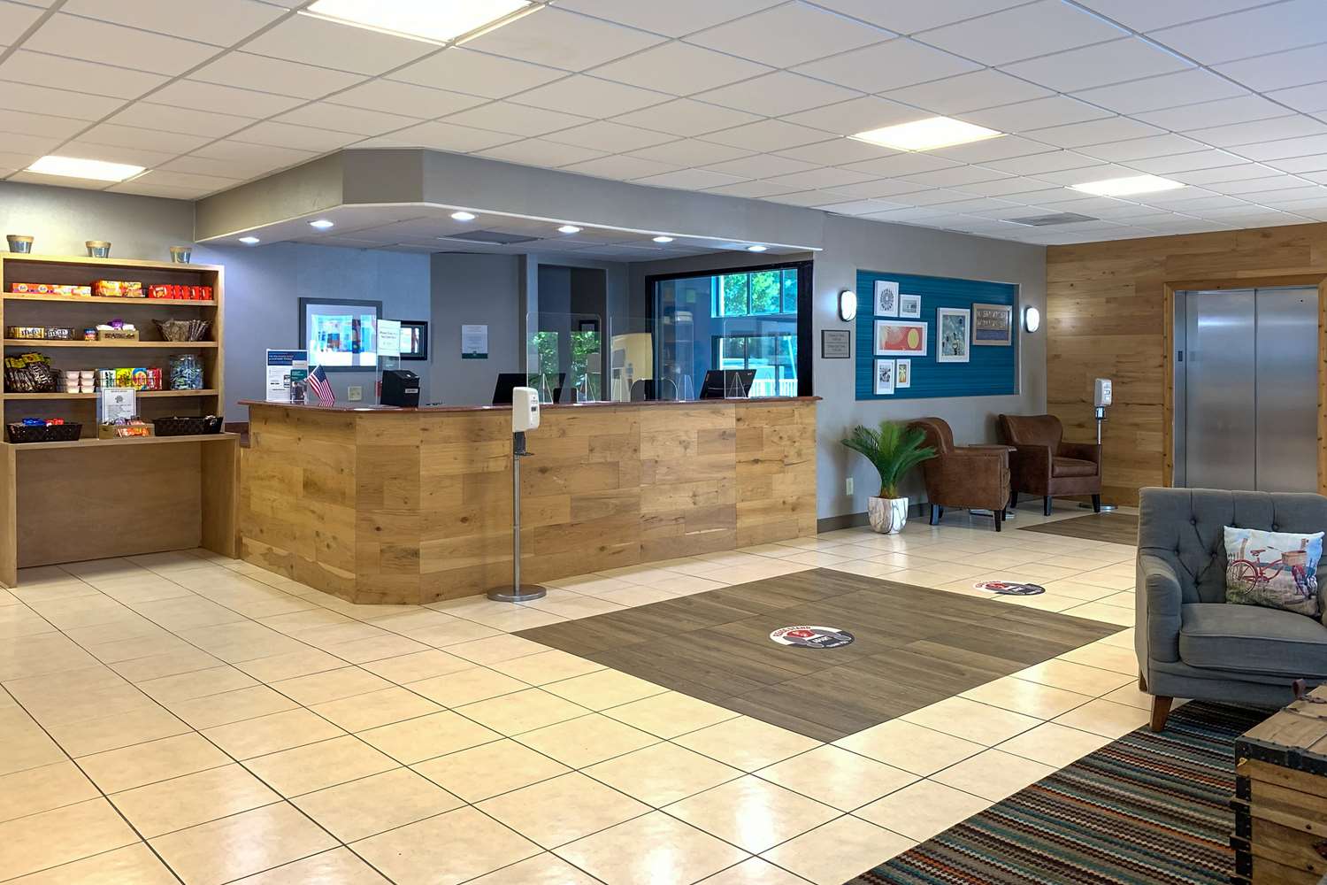 Country Inn & Suites by Radisson, Rehoboth Beach - Dewey 5/33