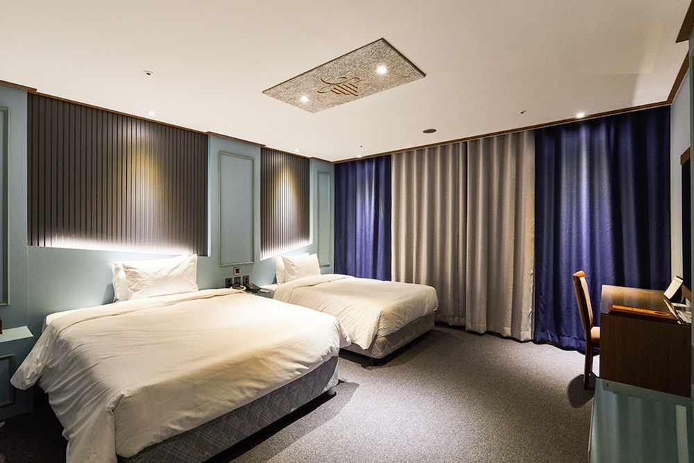 The Koryo Hotel 22/58