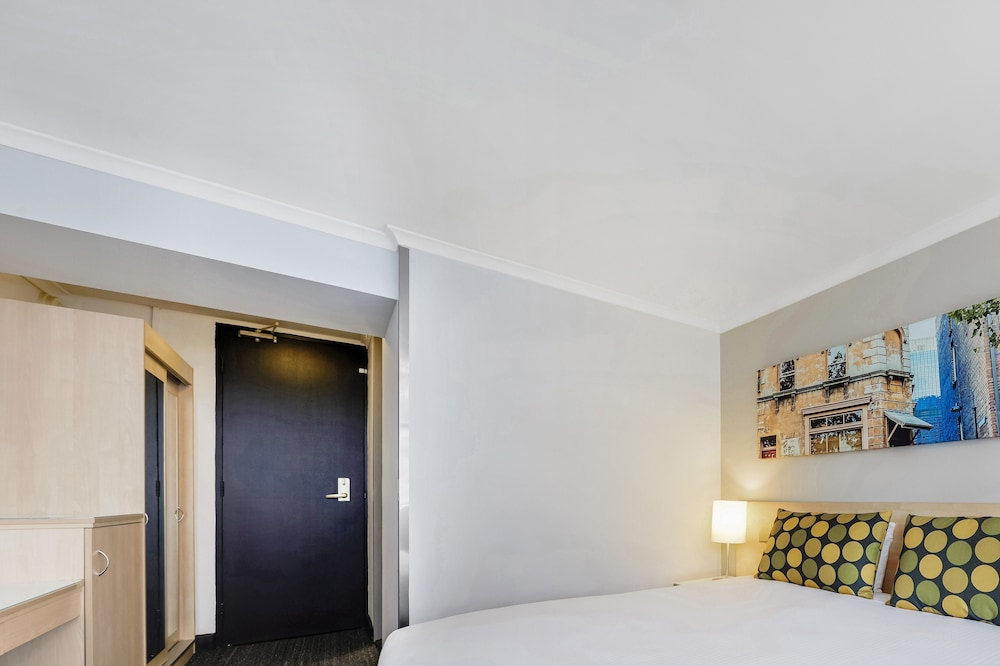 Novotel Sydney City Centre 14/89