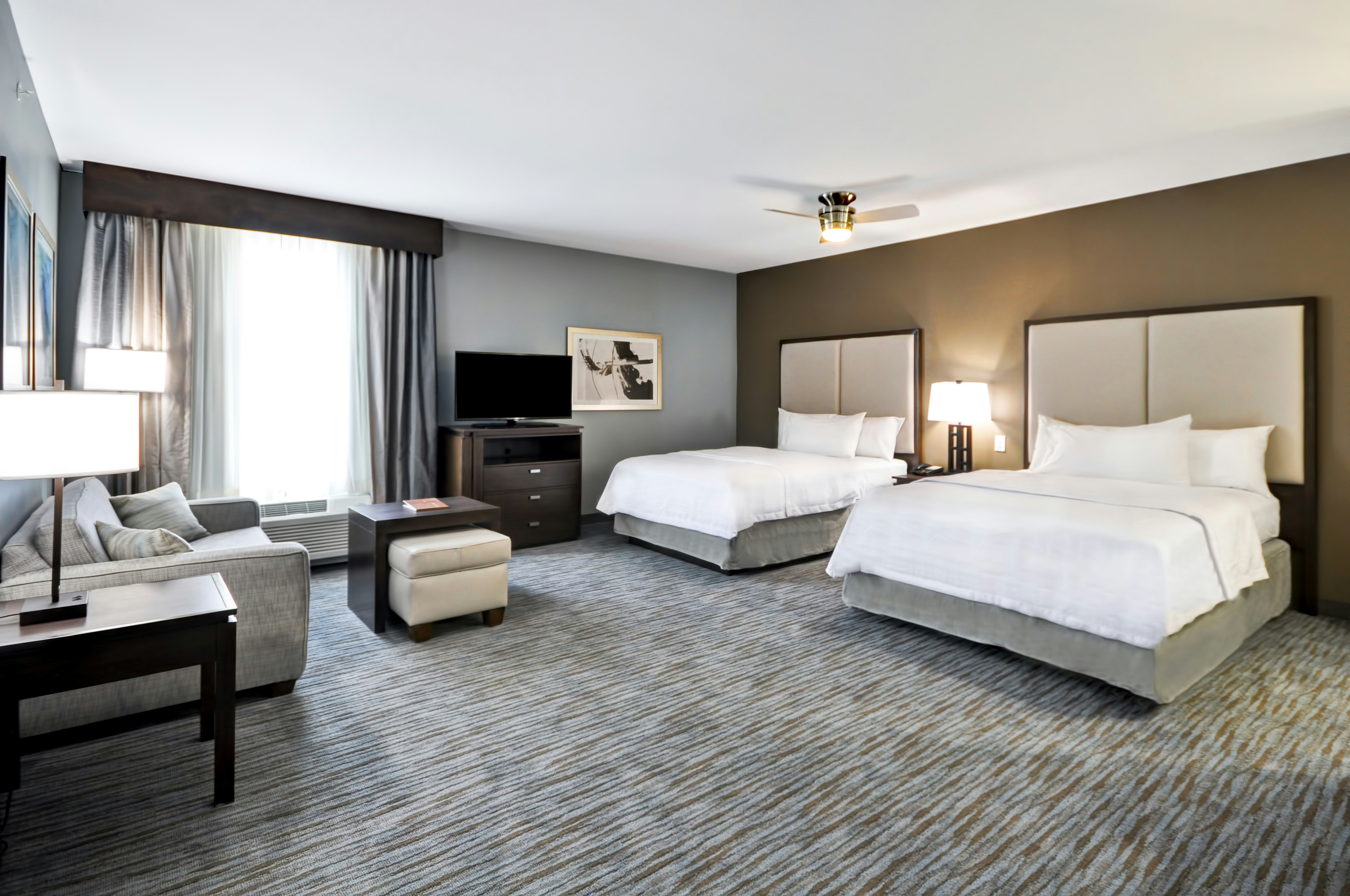 STUDIO, 2 QUEEN BEDS, ACCESSIBLE