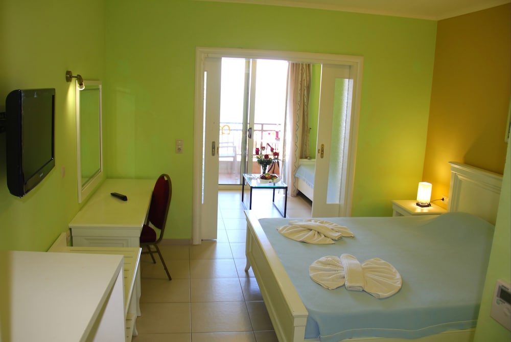 White Olive Elite Rethymno 14/50