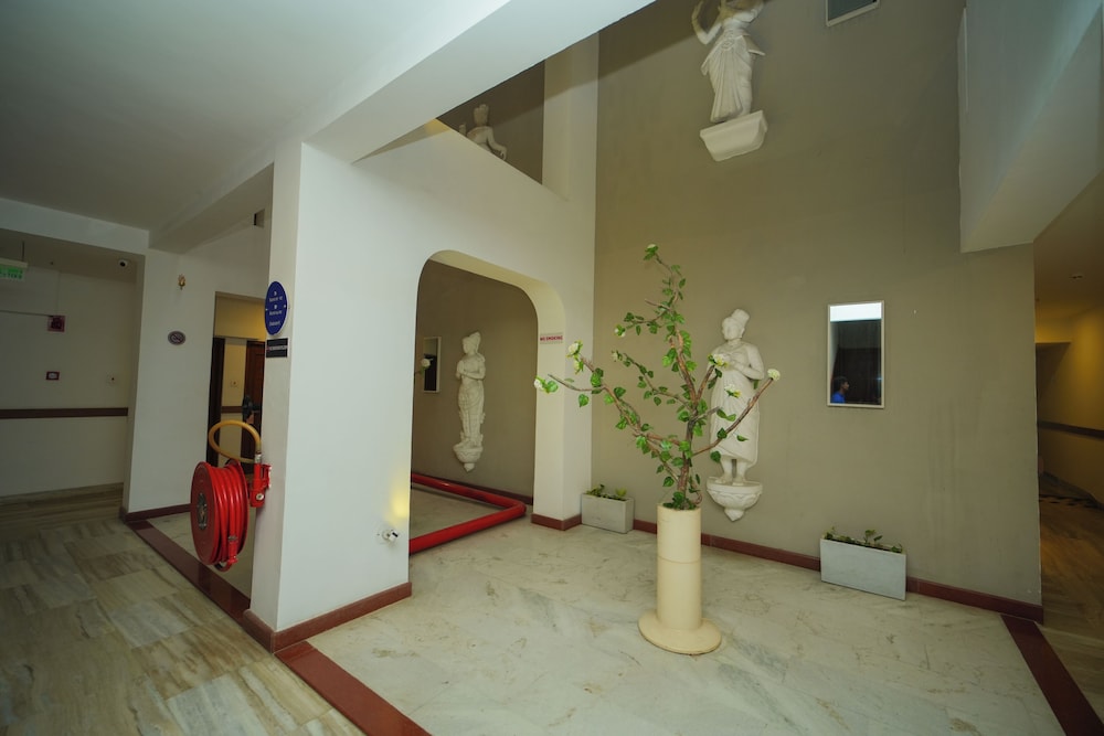Zip by Spree Hotel Mangala International 67/70