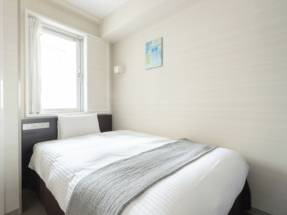 Vessel Inn Hiroshima Ekimae 13/62