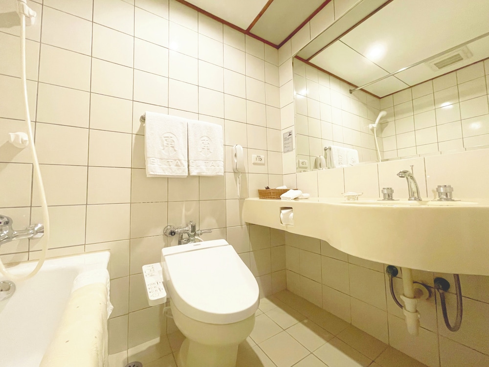 Hotel Tainan 65/66