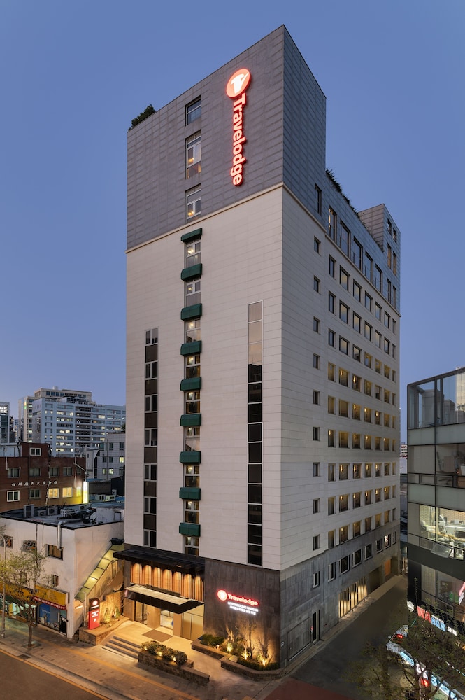 Travelodge Myeongdong Namsan in SEOUL