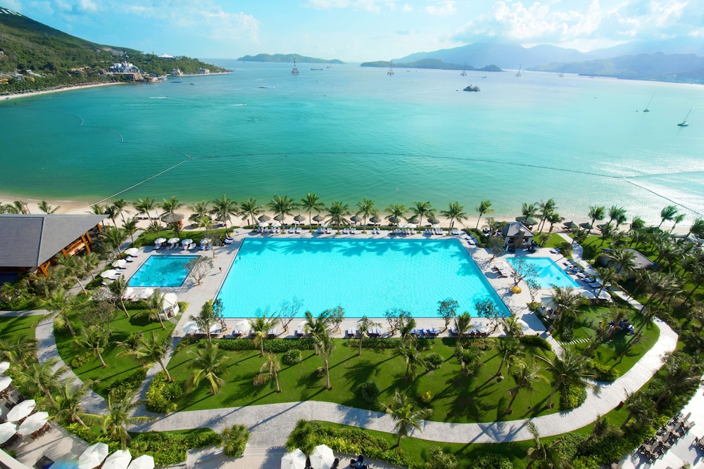 Vinpearl Resort and Spa Nha Trang Bay 48/50