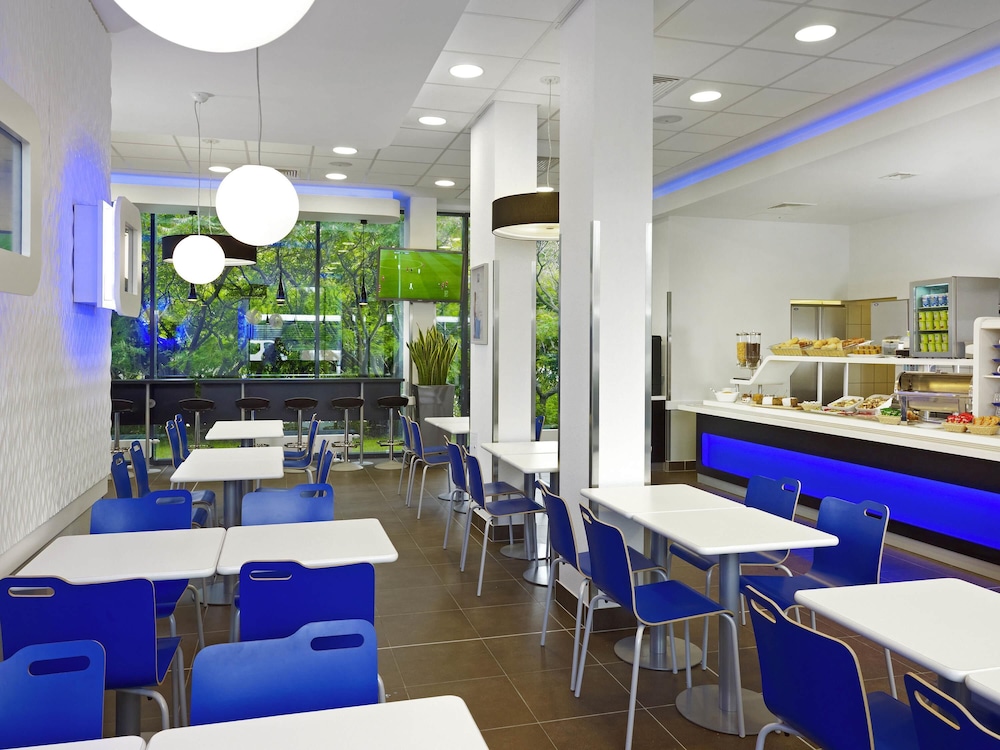 Ibis Budget Warszawa Reduta 47/54