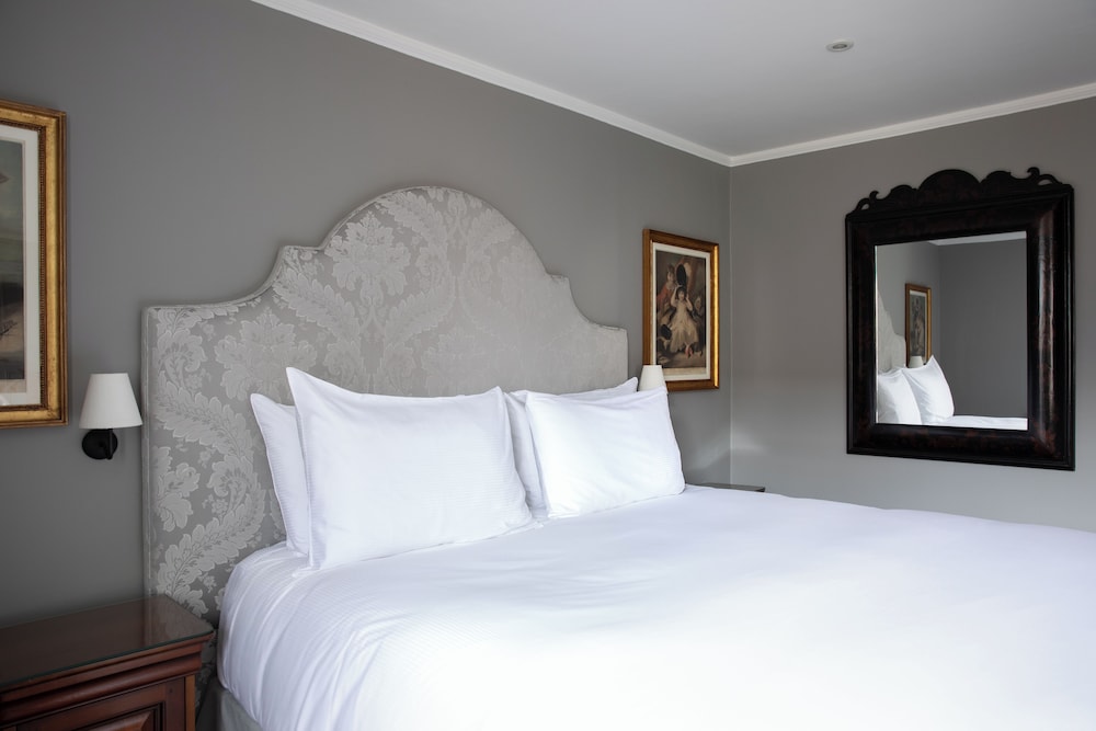 No 30 Knightsbridge 30/53