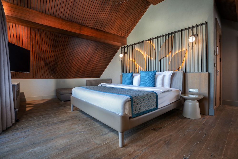 Perge Hotels - Adult Only 18 Plus 11/50