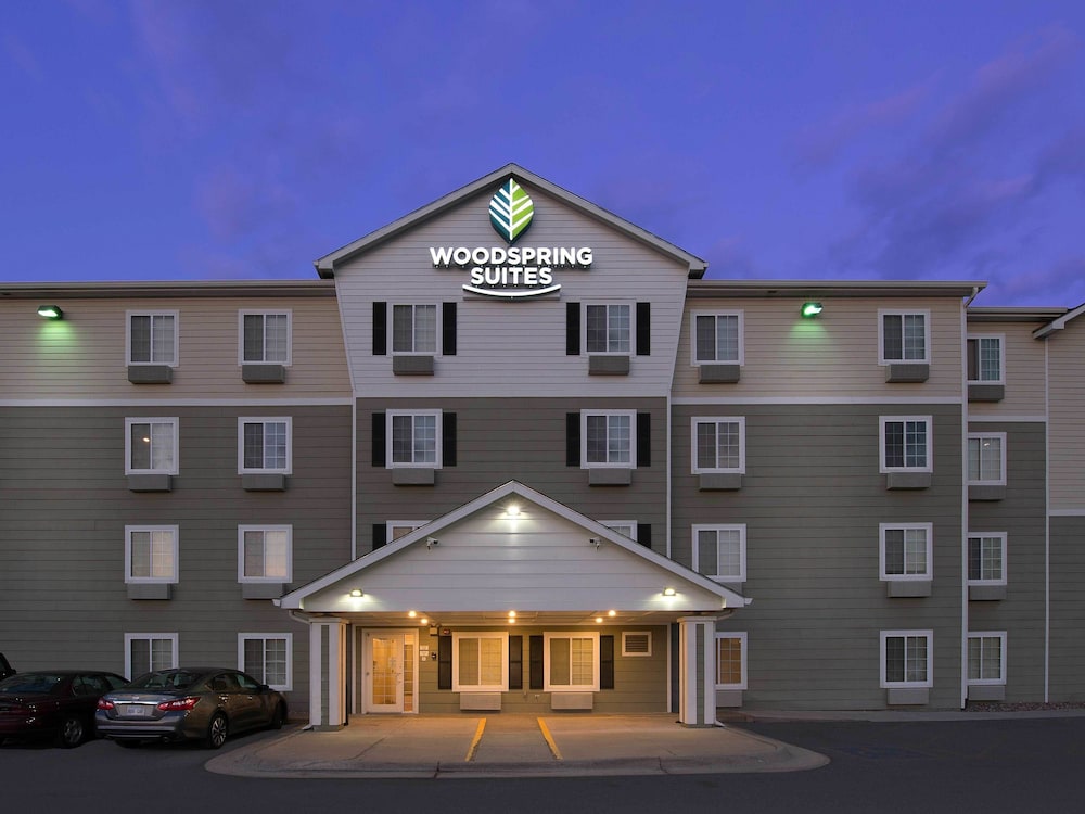 WoodSpring Suites Council Bluffs 1/51