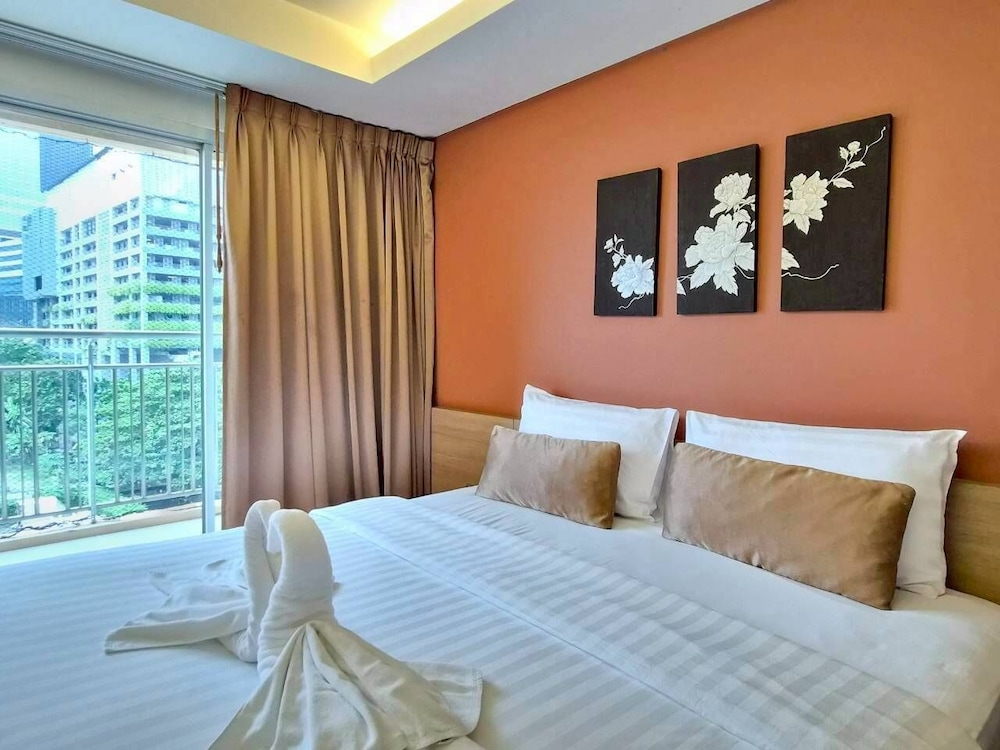 Golden Pearl Residences 13/50