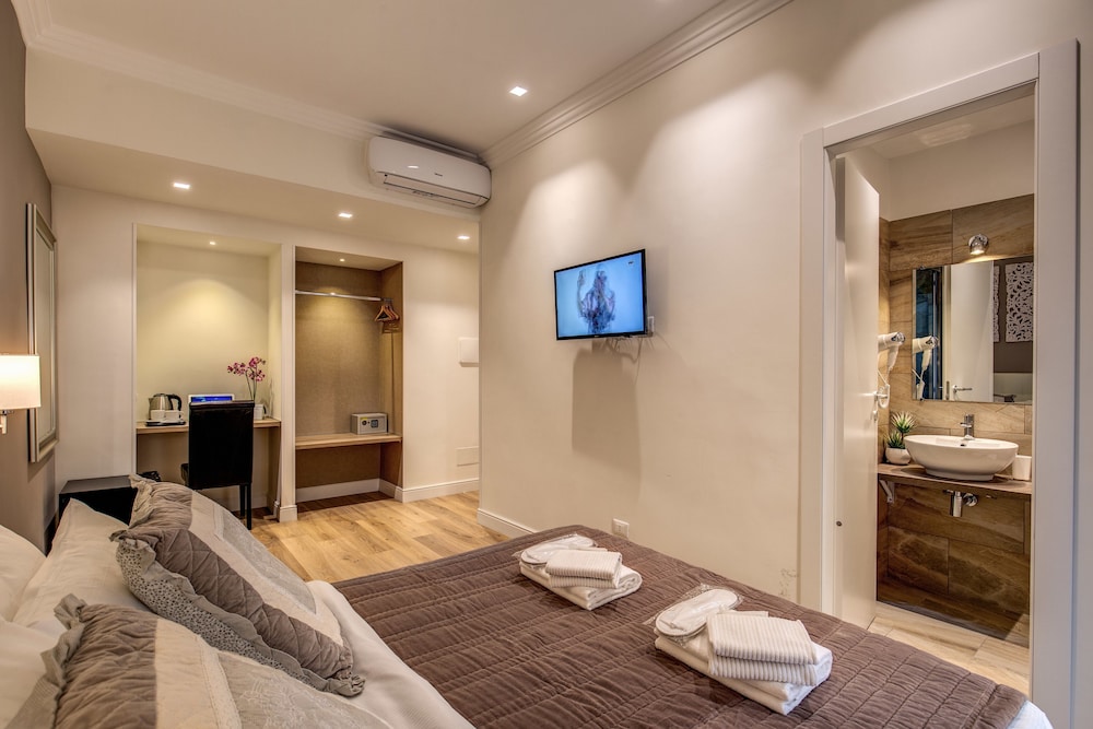 Chester Suites 22/32