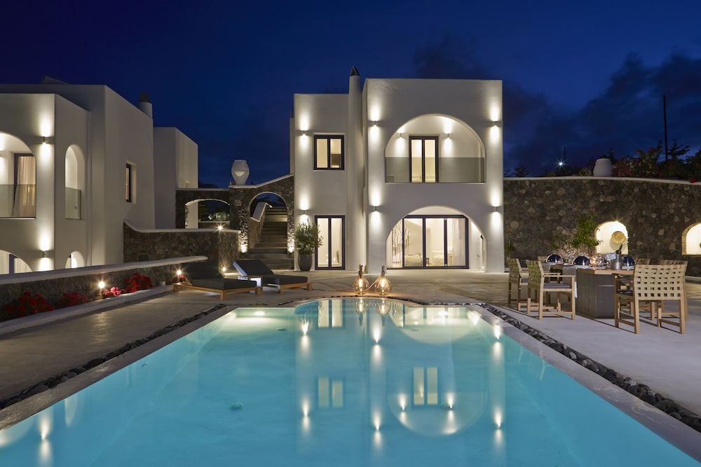 Amor Hideaway Villas by Mr and Mrs White 42/46