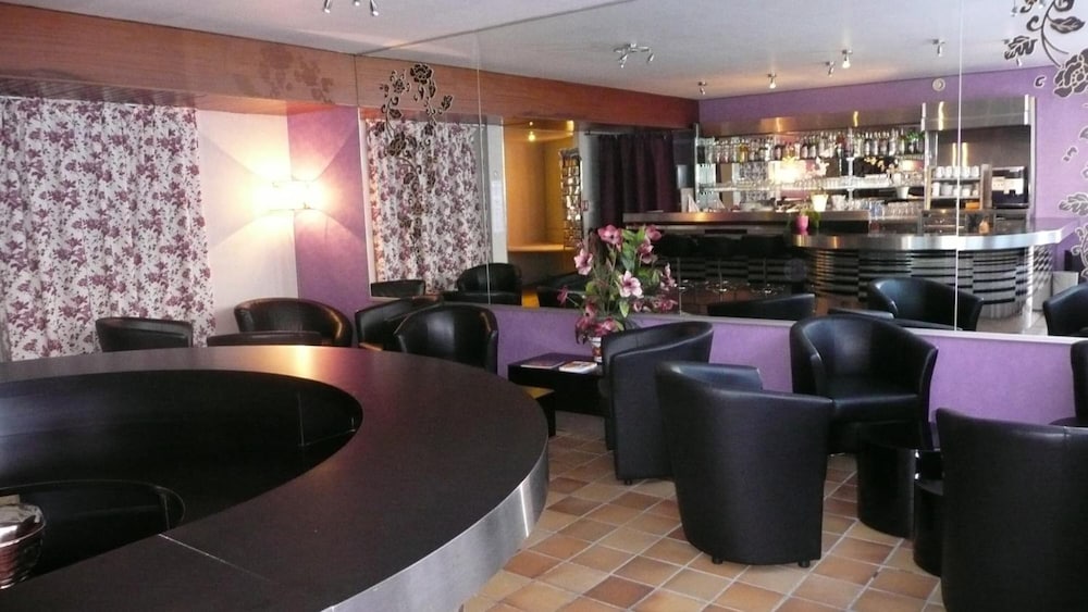 Brit Hotel Cahors Le Valentre 9/70