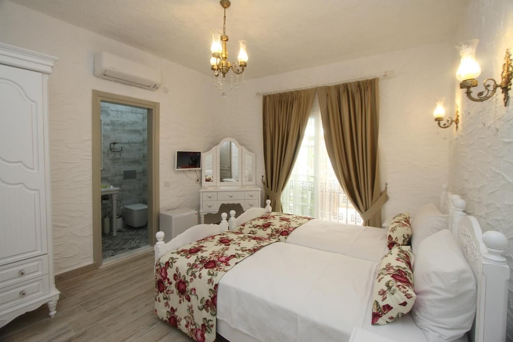 Alya Mou Butik Otel 9/27