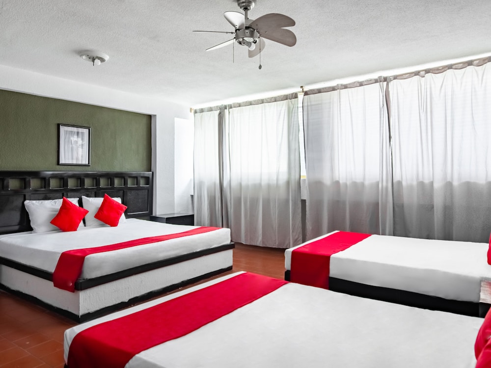 Hotel Halley 15/30