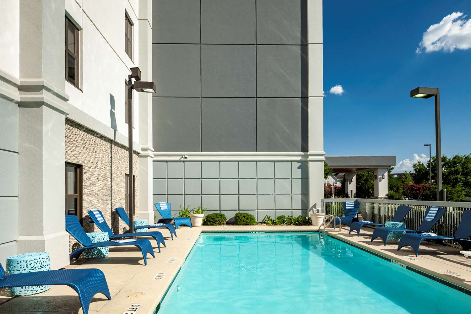 swimming pool spa