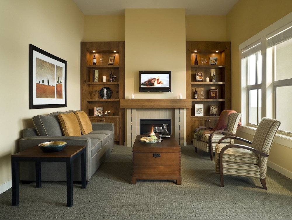 Walnut Beach Resort 23/48
