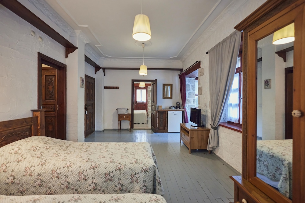 Alacati Zeytin Konak Hotel 19/50
