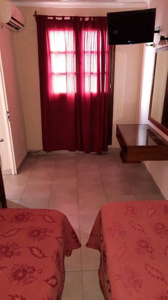 Hotel Marilian II 23/36