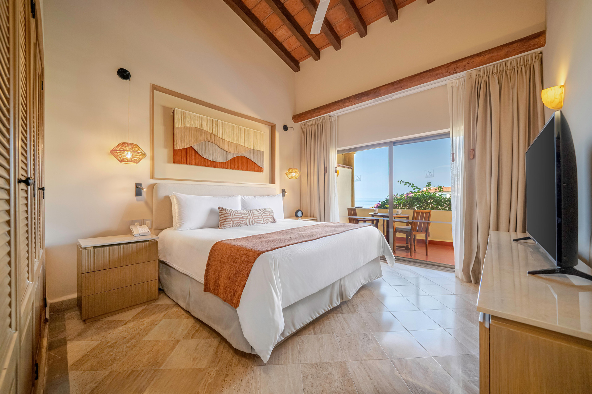 Deluxe, Suite, with View