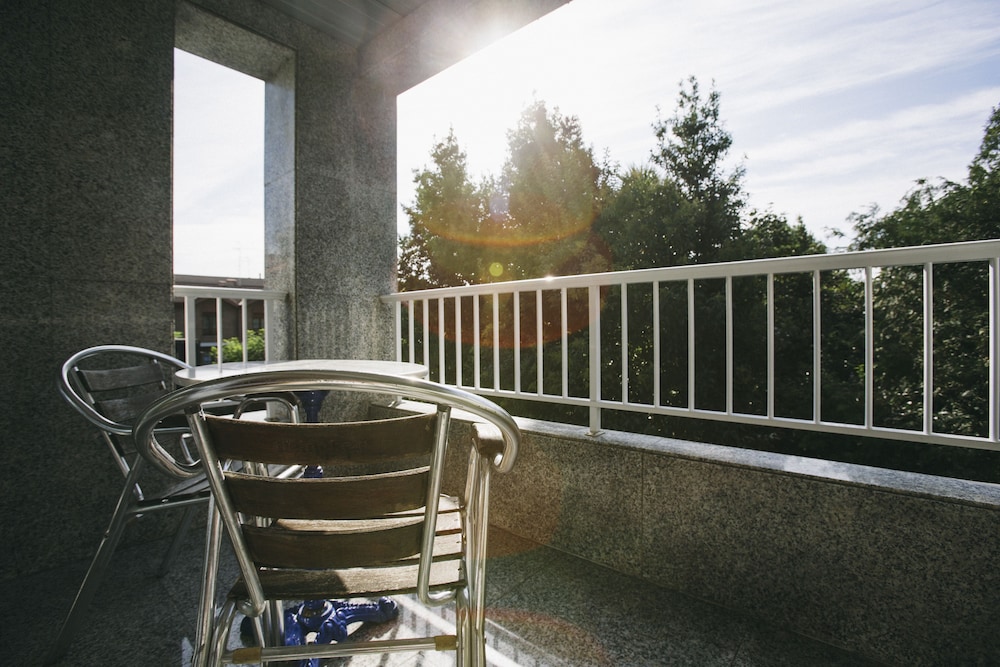 Monte Ulia Hotel 33/42