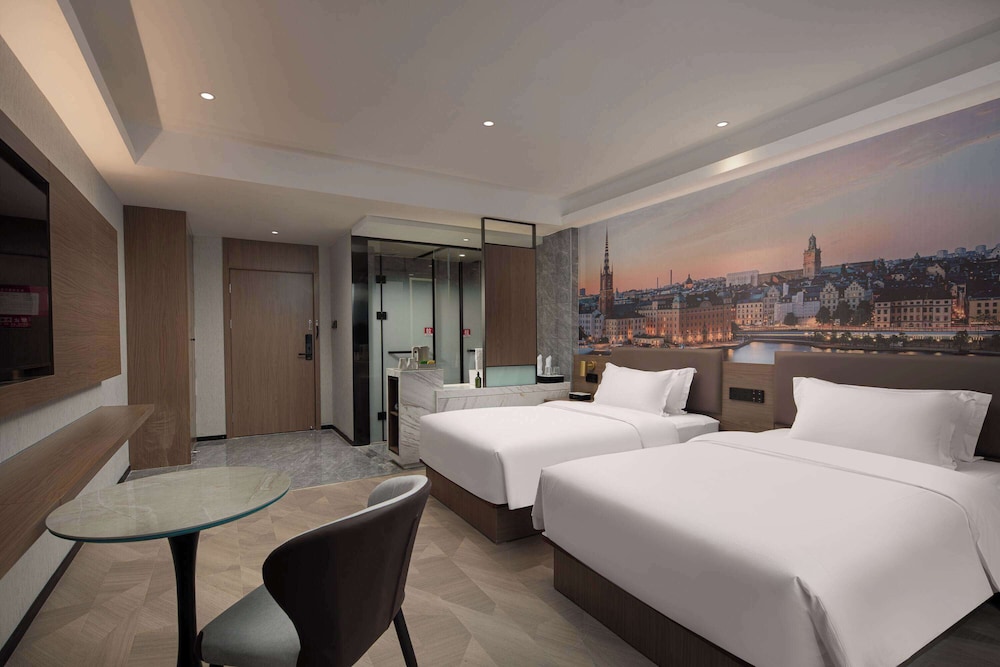 BUSINESS, TWIN BEDS