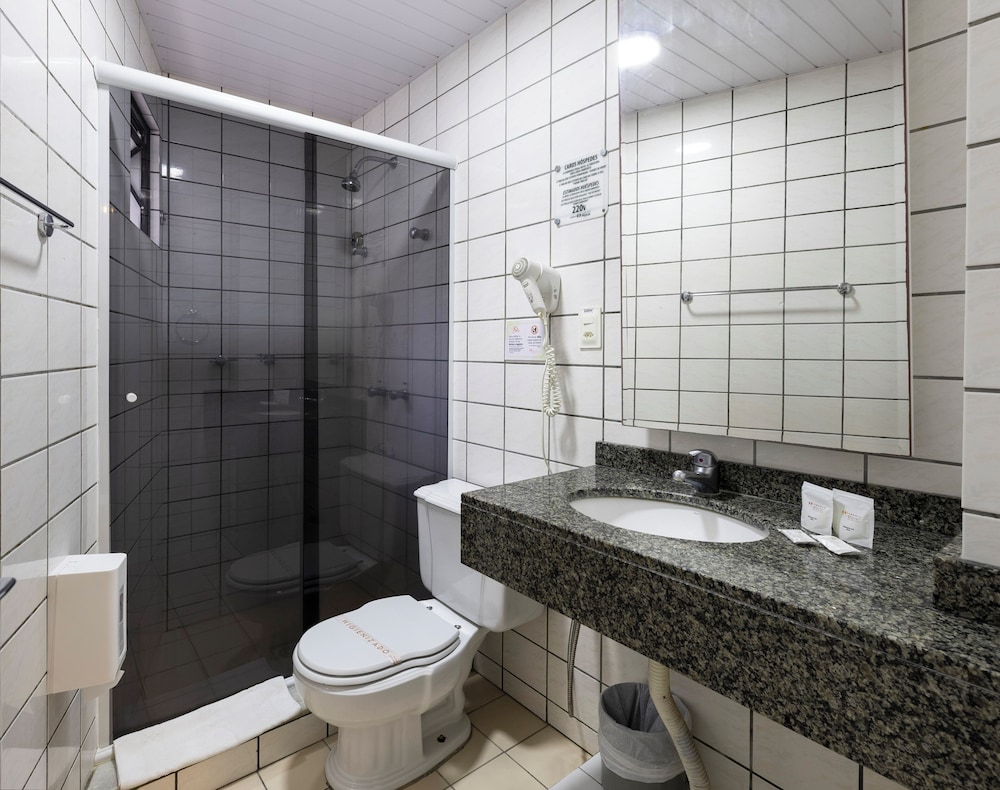 Camboriu Praia Hotel 75/75
