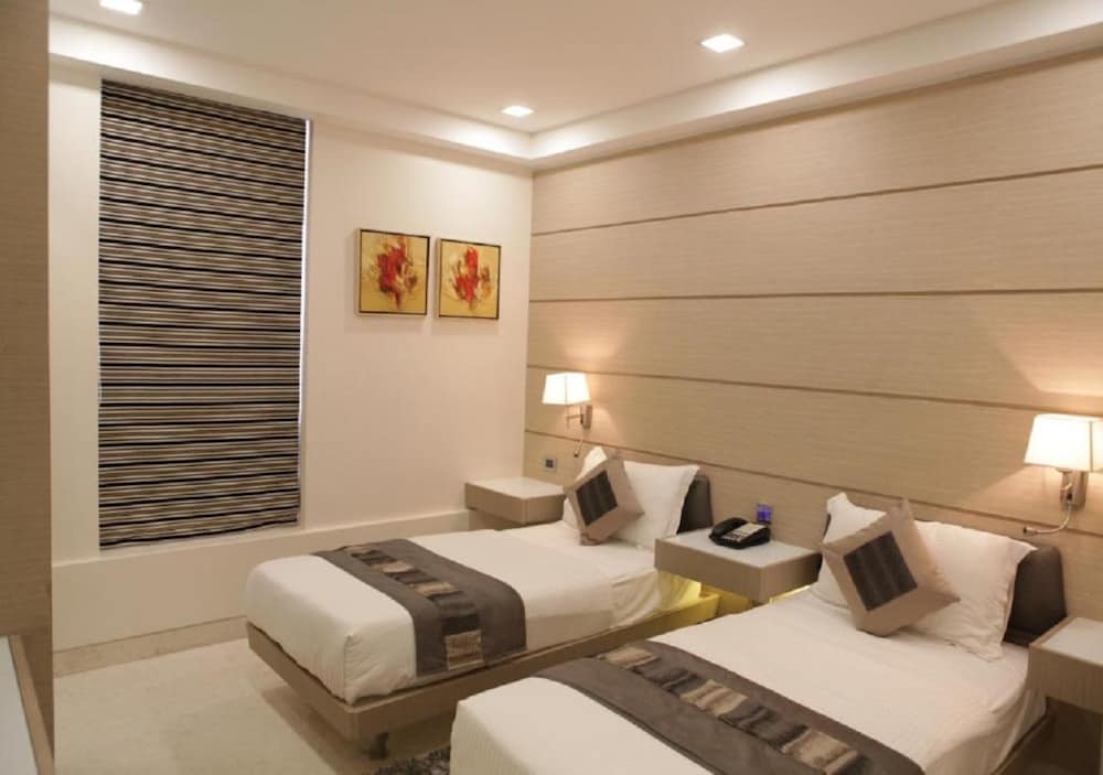 Residency Fort 26/56