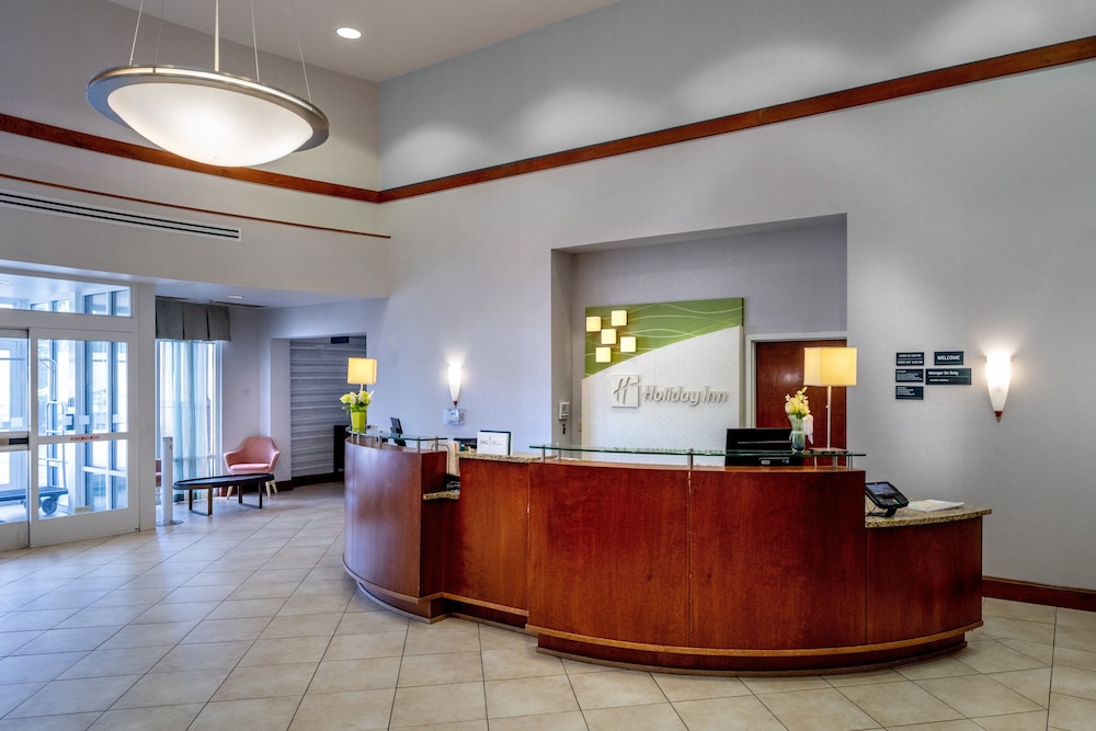 Holiday Inn Hotel & Suites Beckley 9/58