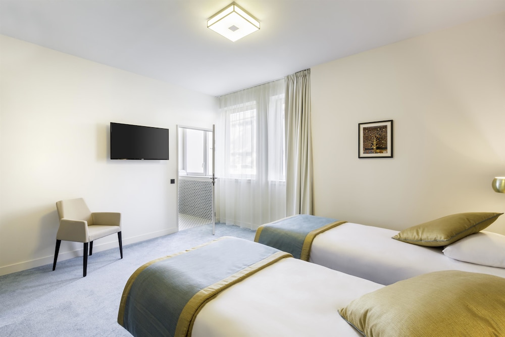Best Western Hotel Journel Paris Sud 17/57