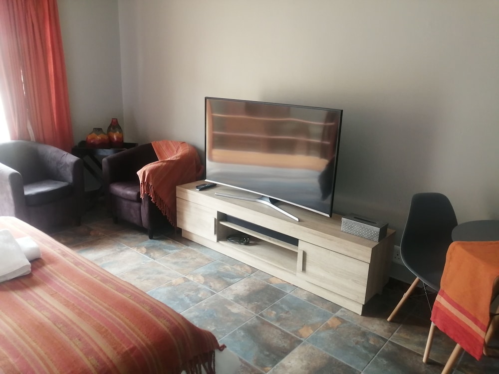 24 On Vrey Boutique Hotel 28/50