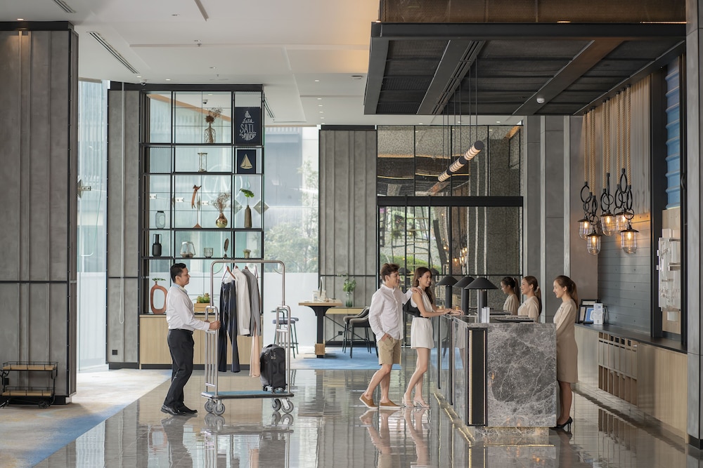 Holiday Inn Suites Siracha Laemchabang 62/78