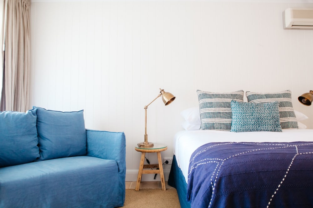 Lord Byron Resort 52/60