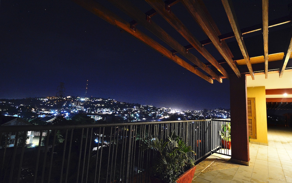 Bukoto Heights Apartments 13/73