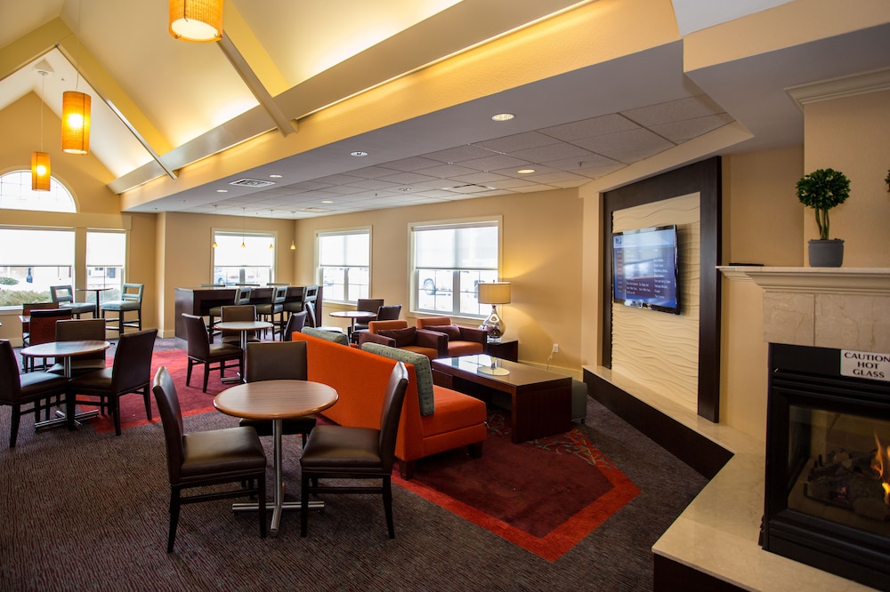 Residence Inn By Marriott Fort Collins 24/30