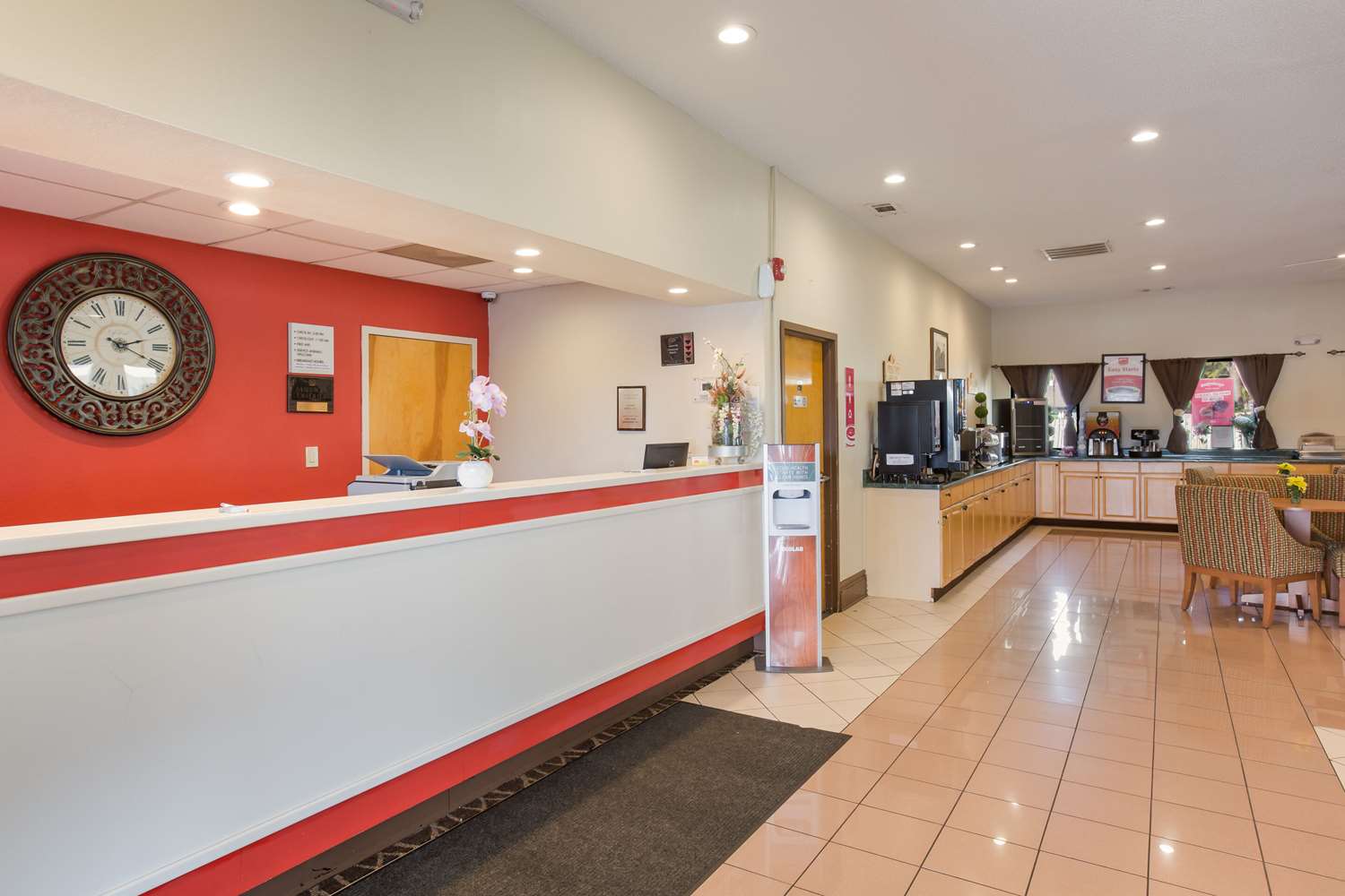 Econo Lodge Inn & Suites Hardeeville-I-95 9/59